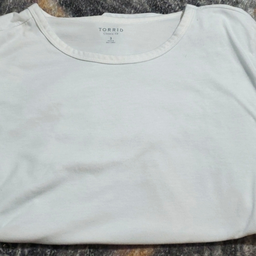 Torrid Everyday Signature Jersey Poly-Cotton Crew Classic Fit White Tee 3X - Picture 4 of 8